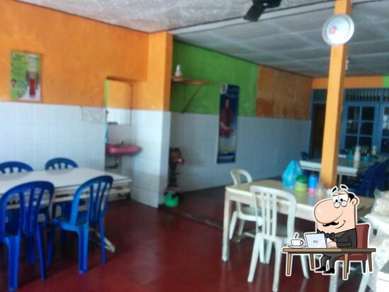 Legendary Goat Skewers in Cilacap's Heart: Why RM Sidoroso Never Runs Out of Customers